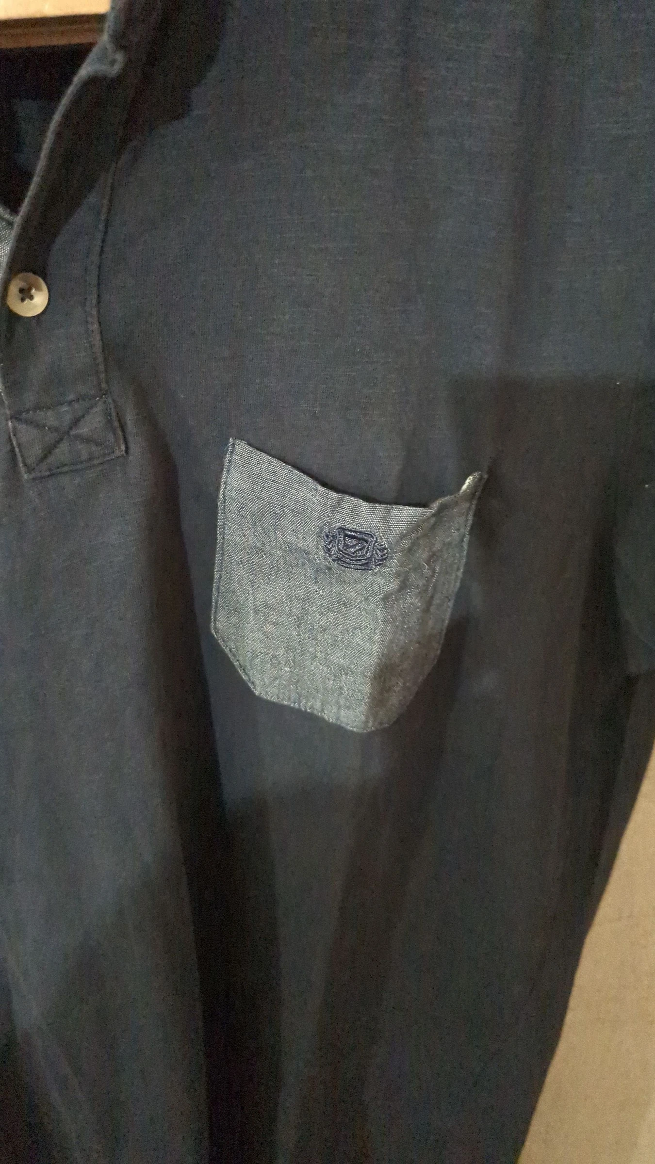 Lote de 4 camisetas verão masculinas tamanho M – photo 3